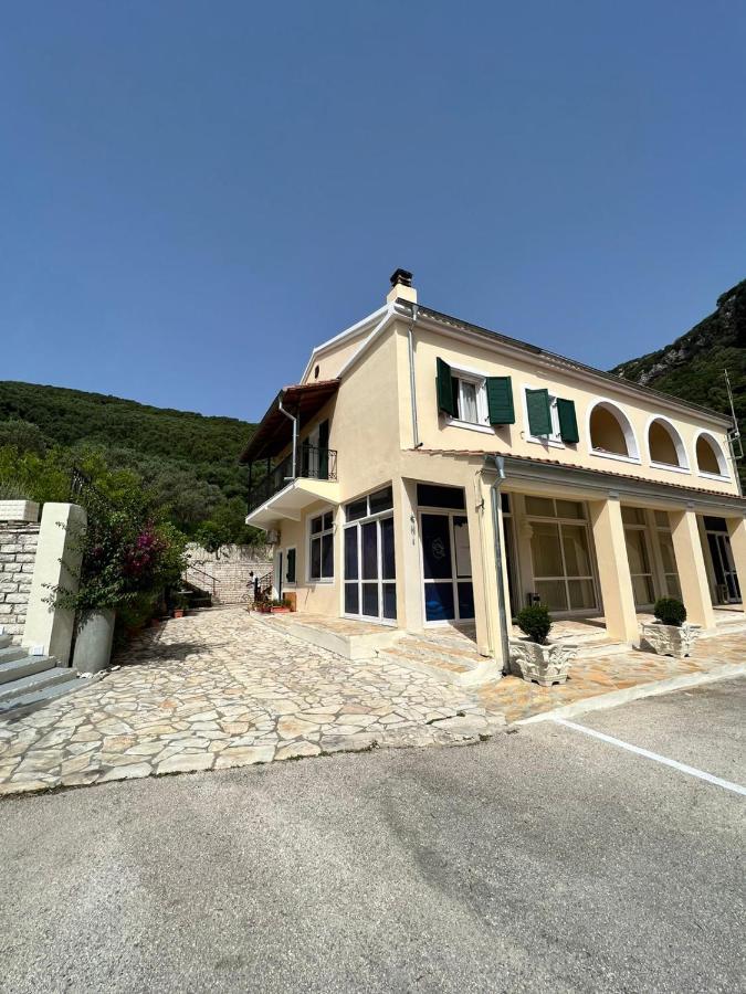 Lithino Apartments - 5Min From The Beach Агиос-Иоаннис-Перист Экстерьер фото