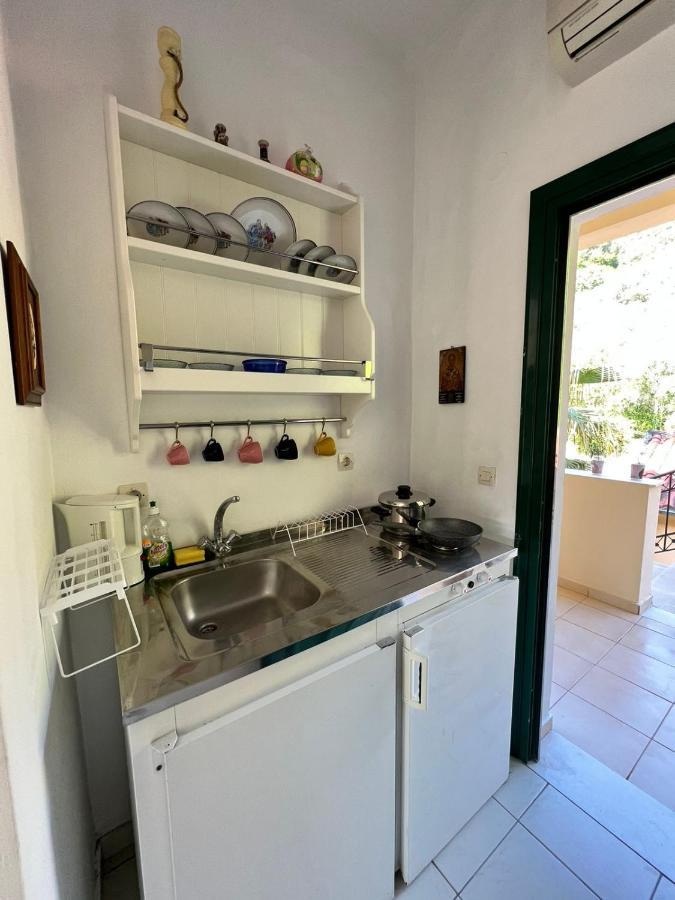 Lithino Apartments - 5Min From The Beach Агиос-Иоаннис-Перист Экстерьер фото